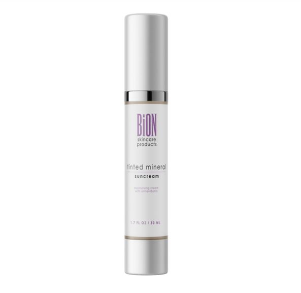 Aurinkosuoja/ Kosteusvoide Tinted Mineral Suncream 50 ml